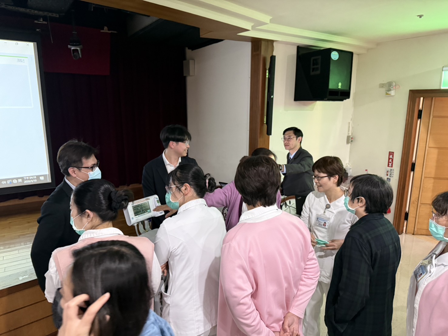 護理師現場體驗 Connex Spot Monitor 的 EWS 預警功能